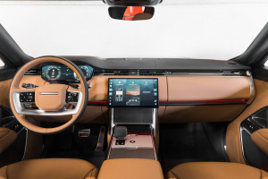 Range Rover P550e HSE 25MY