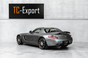 Mercedes-Benz SLS AMG