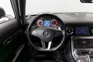 Mercedes-Benz SLS AMG