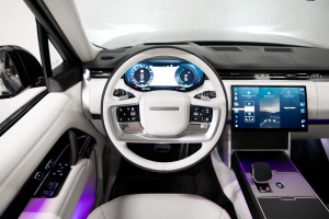 Range Rover P460e LWB Autobiography 24MY