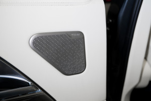 Range Rover P460e LWB Autobiography 24MY