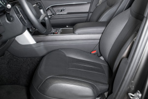 Range Rover P440e LWB Autobiography 23MY