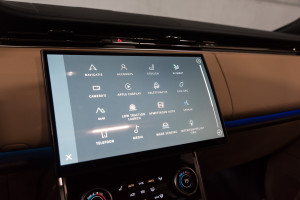 Range Rover P400 HSE