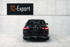 Mercedes Benz E200 AMG Line