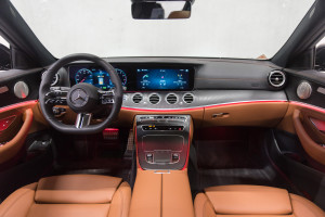 Mercedes Benz E200 AMG Line