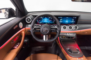 Mercedes Benz E200 AMG Line