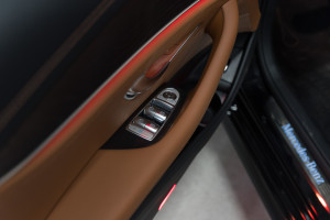 Mercedes Benz E200 AMG Line