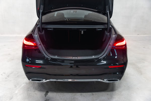 Mercedes Benz E200 AMG Line