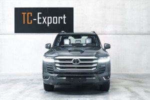 Toyota Land Cruiser 300 70th Anniversary