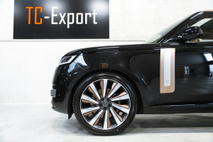 Range Rover P615 LWB SV 4-seats 24MY