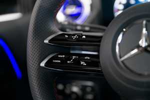 Mercedes-Benz B250e AMG Line