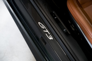 Porsche 992 GT3 Touring