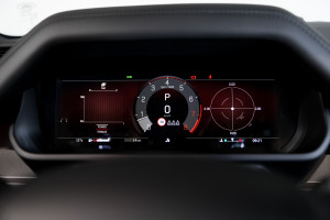 Land Rover Defender 110 P635 OCTA 25MY