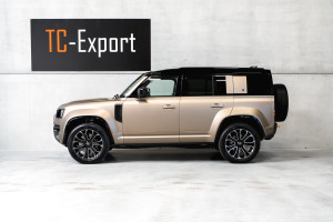 Land Rover Defender 110 P635 OCTA 25MY