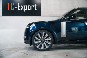 Range Rover P530 LWB SV