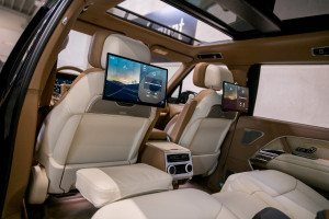 Range Rover P530 LWB SV