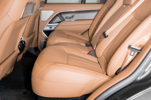 Range Rover P460e LWB Autobiography 25MY