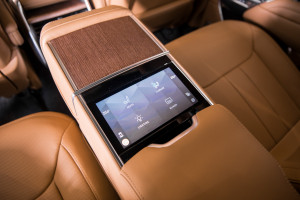 Range Rover P460e Autobiography 24MY