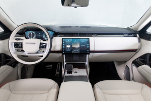 Range Rover P460e Autobiography 24MY