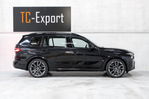 BMW X7 M60i xDrive