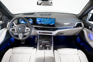 BMW X7 M60i xDrive