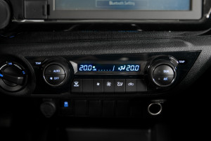 Toyota Hilux DC 2.4L 4x4 Diesel