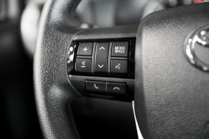 Toyota Hilux DC 2.4L 4x4 Diesel