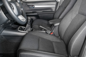 Toyota Hilux DC 2.4L 4x4 Diesel