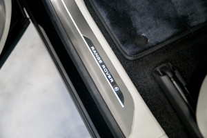 Range Rover P615 LWB SV 24MY