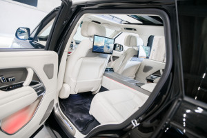 Range Rover P615 LWB SV 24MY