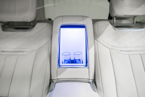 Range Rover P615 LWB SV 24MY