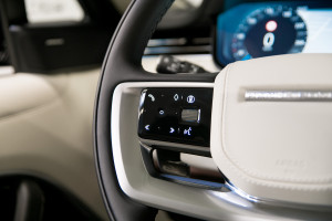 Range Rover P460e SE 24MY