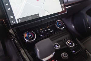 Range Rover Sport D300 R-Dynamic SE