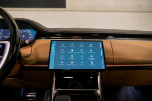 Range Rover P530 LWB Autobiography 24MY (7 seater)