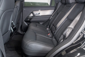 Range Rover Sport D300 R-Dynamic SE