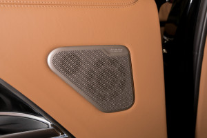 Range Rover P530 LWB Autobiography 24MY (7 seater)