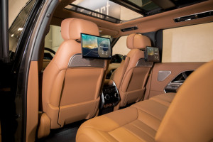 Range Rover P530 LWB Autobiography 24MY (7 seater)