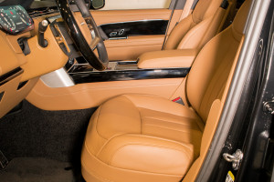 Range Rover P530 LWB Autobiography 24MY (7 seater)