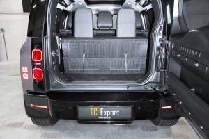 Land Rover Defender P400 S