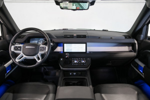 Land Rover Defender P400 S