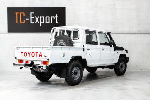 Toyota Land Cruiser HZJ79 4x4 Double Cab Pick-up