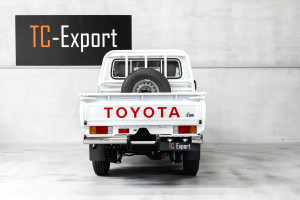 Toyota Land Cruiser HZJ79 4x4 Double Cab Pick-up