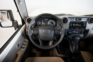 Toyota Land Cruiser HZJ79 4x4 Double Cab Pick-up Fire Fighting Vehicle