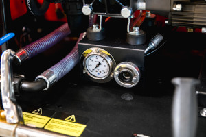 Toyota Land Cruiser HZJ79 4x4 Double Cab Pick-up Fire Fighting Vehicle