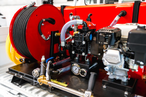 Toyota Land Cruiser HZJ79 4x4 Double Cab Pick-up Fire Fighting Vehicle