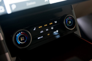 Range Rover P440e HSE