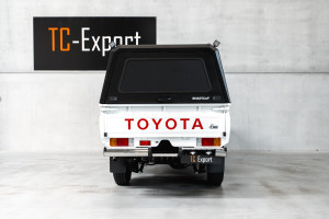Toyota Land Cruiser HZJ79 4x4 Double Cab Pick-up Service Vehicle