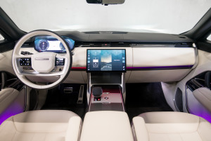 Range Rover P550e Autobiography 24MY