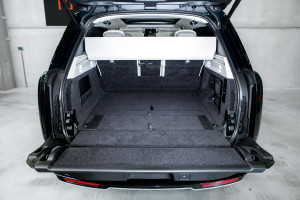 Range Rover P530 LWB Autobiography 23MY