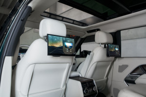 Range Rover P530 LWB Autobiography 23MY